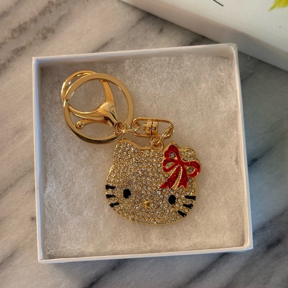 NWOT Hello Kitty Rhinestone Keychain with Mirror Red Bow Keychain - Picture 11 of 11